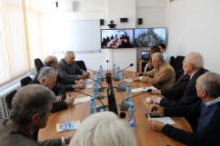 Президиум  НАН РА посетил зал онлайн видеоконференций