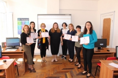 Certificates to Trained Academic Staff