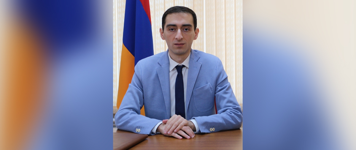 Congratulations from the Director of the ISEC NAS RA A. Sargsyan on March 8