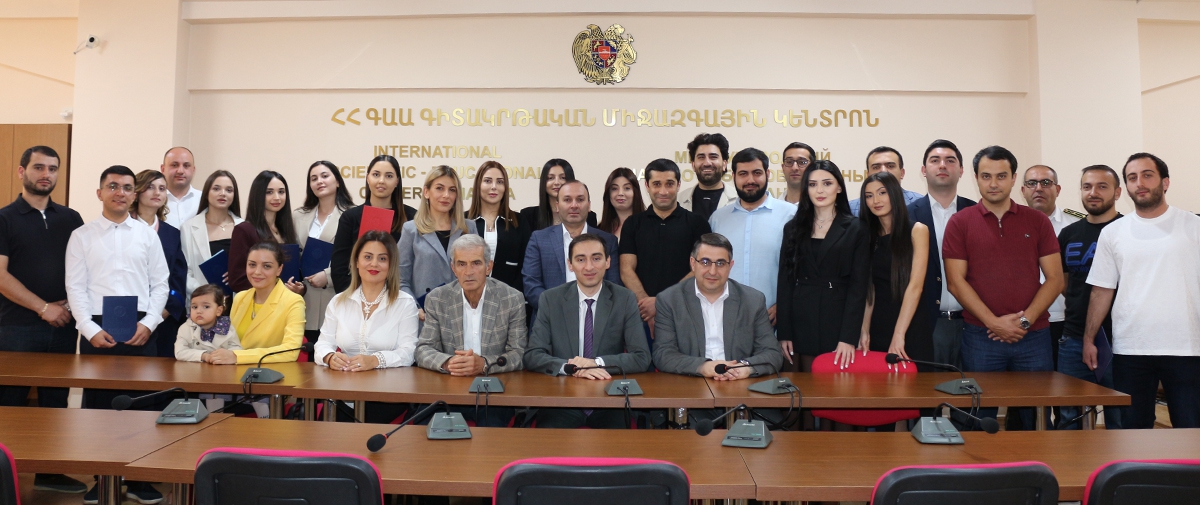ԳԿՄԿ իրավագիտության ամբիոնի շրջանավարտները ստացան իրենց դիպլոմները