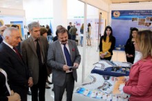 Կրթություն և կարիերա EXPO 2015